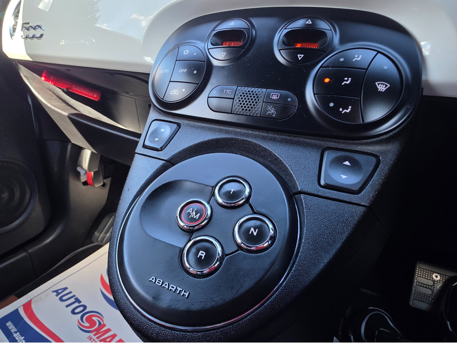 2017 Abarth 595 - image 17