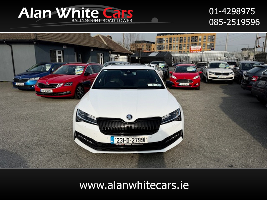 2023 Skoda Superb - image 3