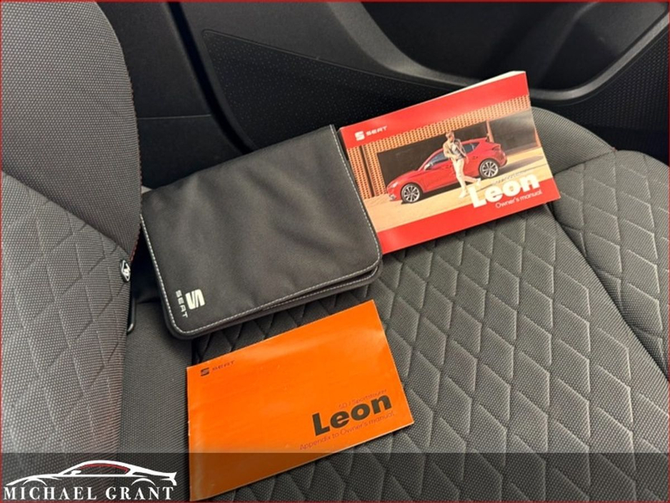 2021 SEAT Leon - image 24