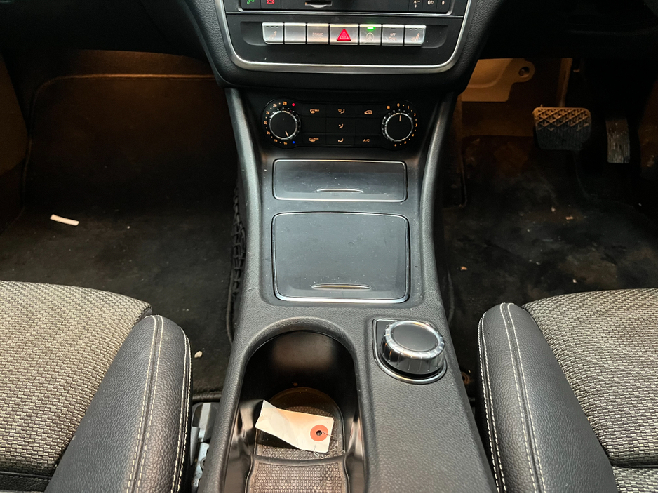 2017 Mercedes-Benz CLA Class €19950! 2017 MERCEDES-BENZ CLA180 1.6 AUTOMATIC / CRUISE CONTROL / REVERSE CAMERA / ELECTRIC MEMORY & HEATED SEATS / PADDLE SHIFTERS €19,950