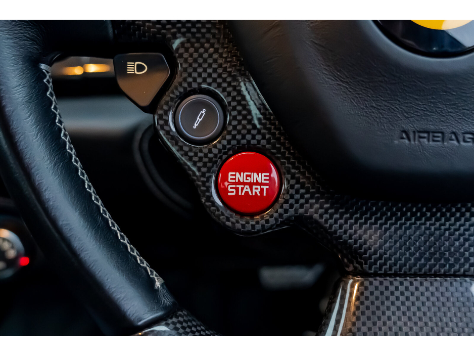 2013 Ferrari 458  €249,950