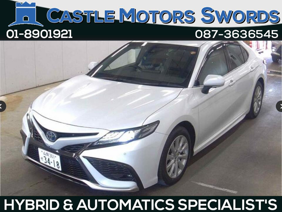 2023 Toyota Camry - image 2