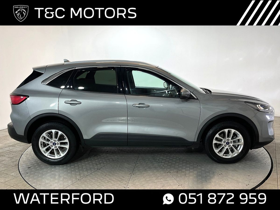 2023 Ford Kuga - image 5