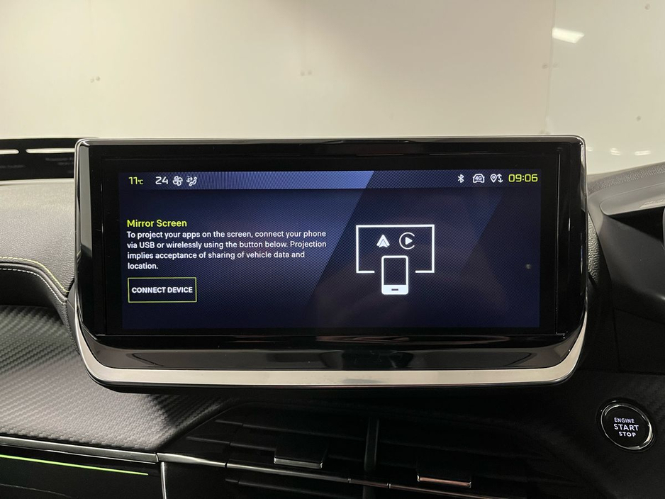 2025 Peugeot 2008 - image 16