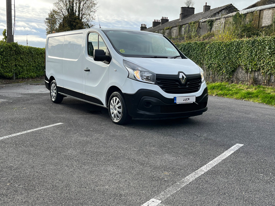 2015 Renault Trafic  €7,950