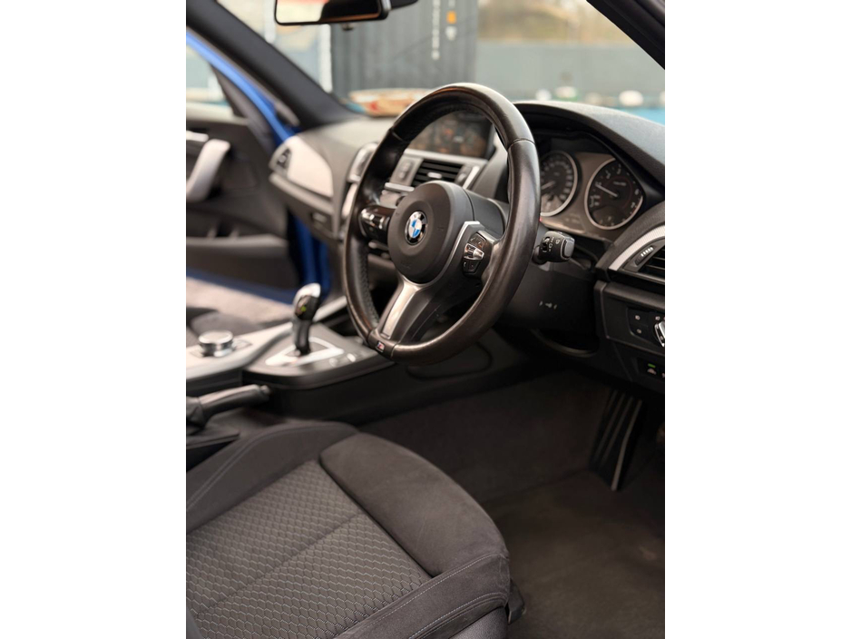 2017 BMW M1 - image 34