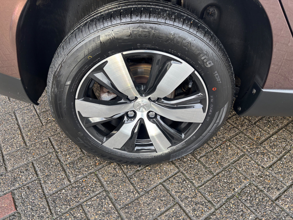 2014 Peugeot 2008 1.6 Hdi 92 bhp Active - Stop Start €6,950