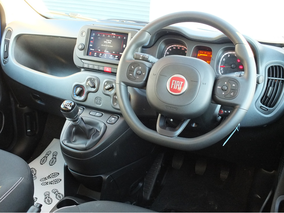 2025 Fiat Panda 1.0 CROSS 5DR €18,750