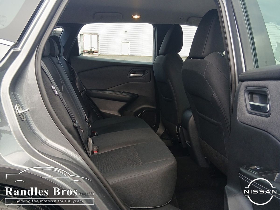 2025 Nissan Qashqai - image 14