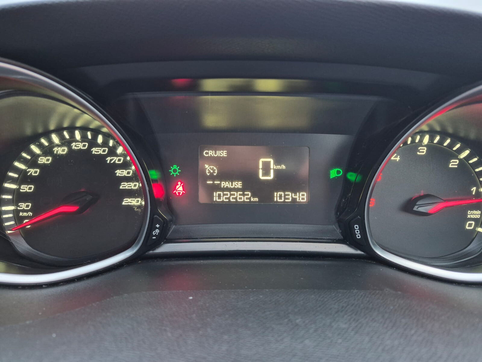 2015 Peugeot 308 1.6 HDI 92 bhp Access €6,999