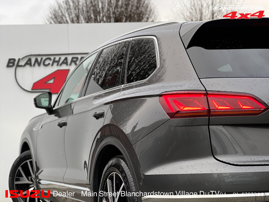 2020 Volkswagen Touareg DESIGN 3.0 TDI €44,900