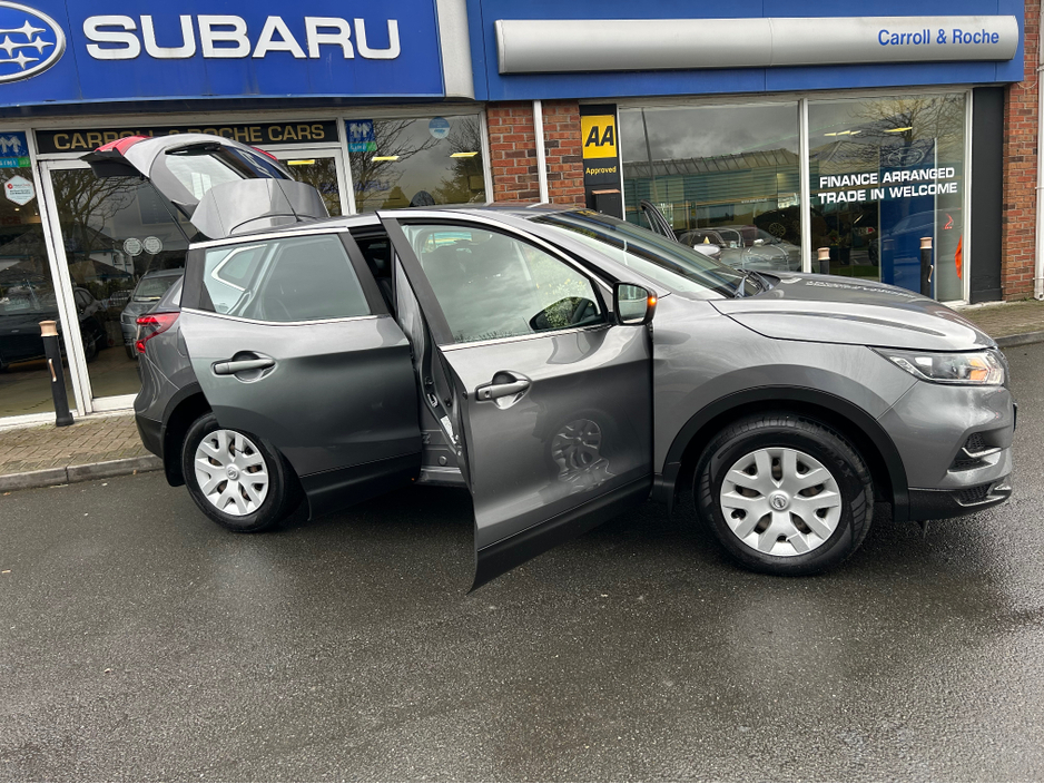 2019 Nissan Qashqai - image 18