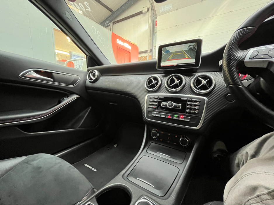 2014 Mercedes-Benz A Class - image 16