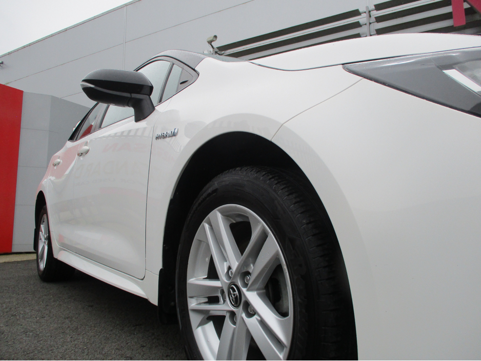 2019 Toyota Corolla - image 4