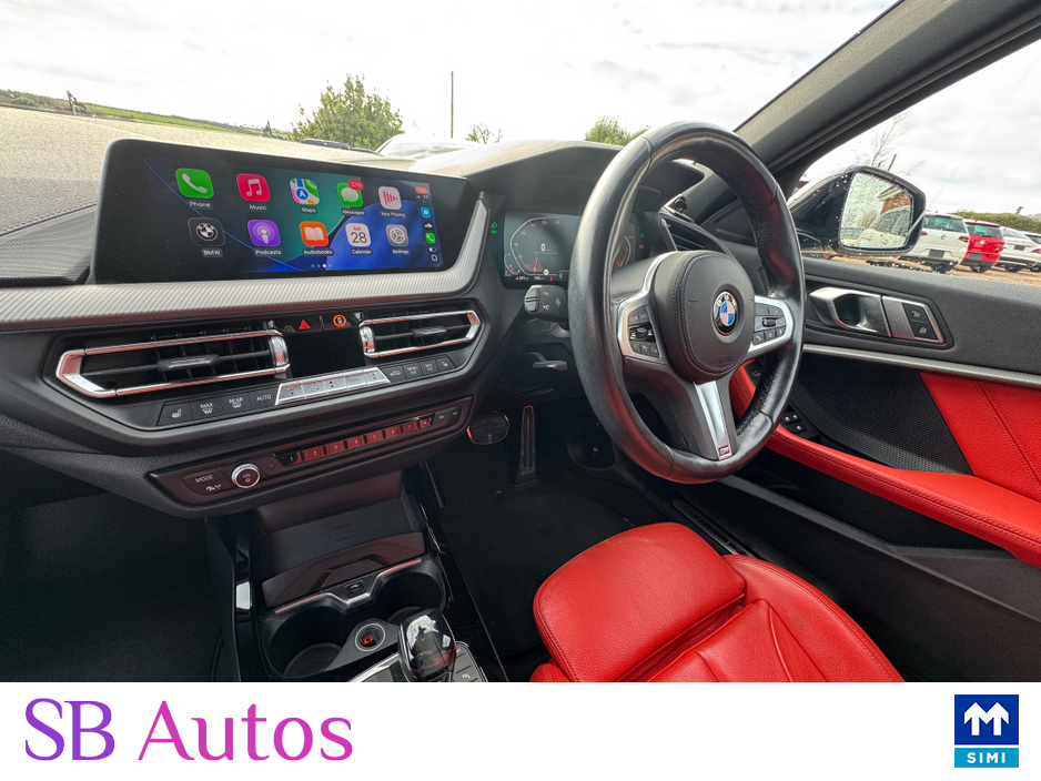 2020 BMW 1 Series - image 15