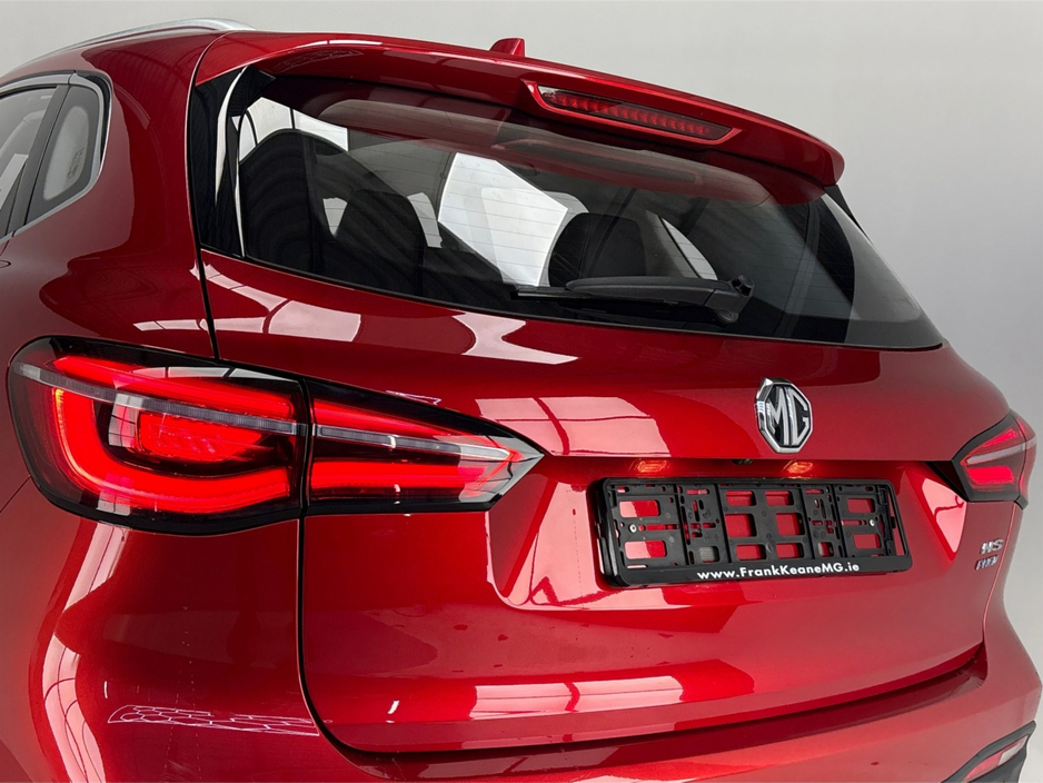 2022 MG HS - image 12