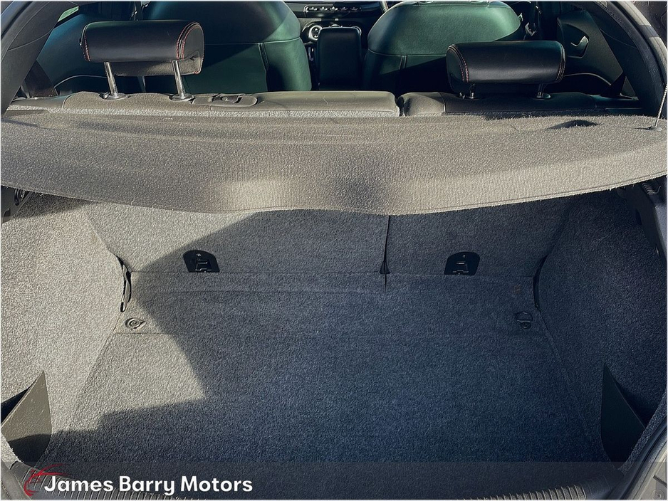 2012 Alfa Romeo Giulietta 2.0 JTDM-2 170 Lusso