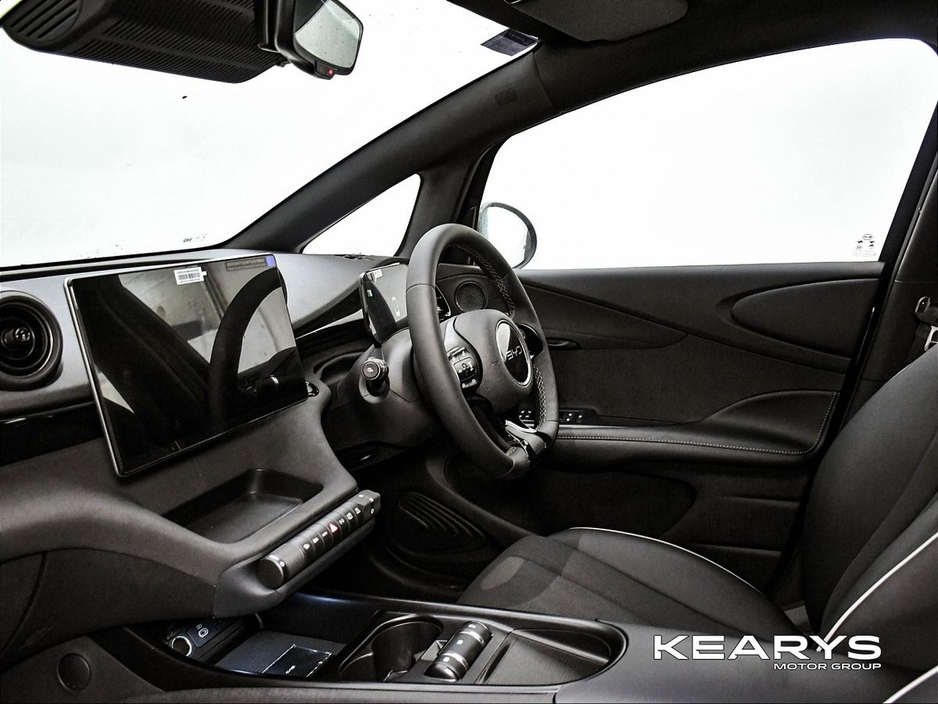 2026 BYD Dolphin - image 9