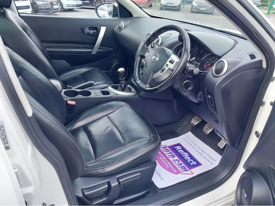 2012 Nissan Qashqai - image 10