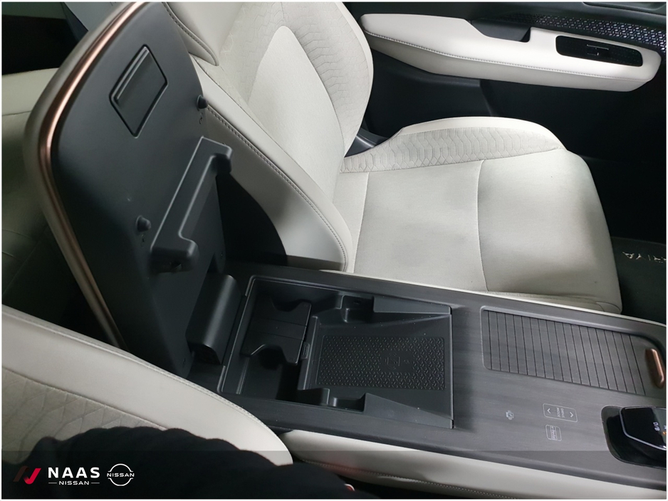 2023 Nissan Ariya - image 27