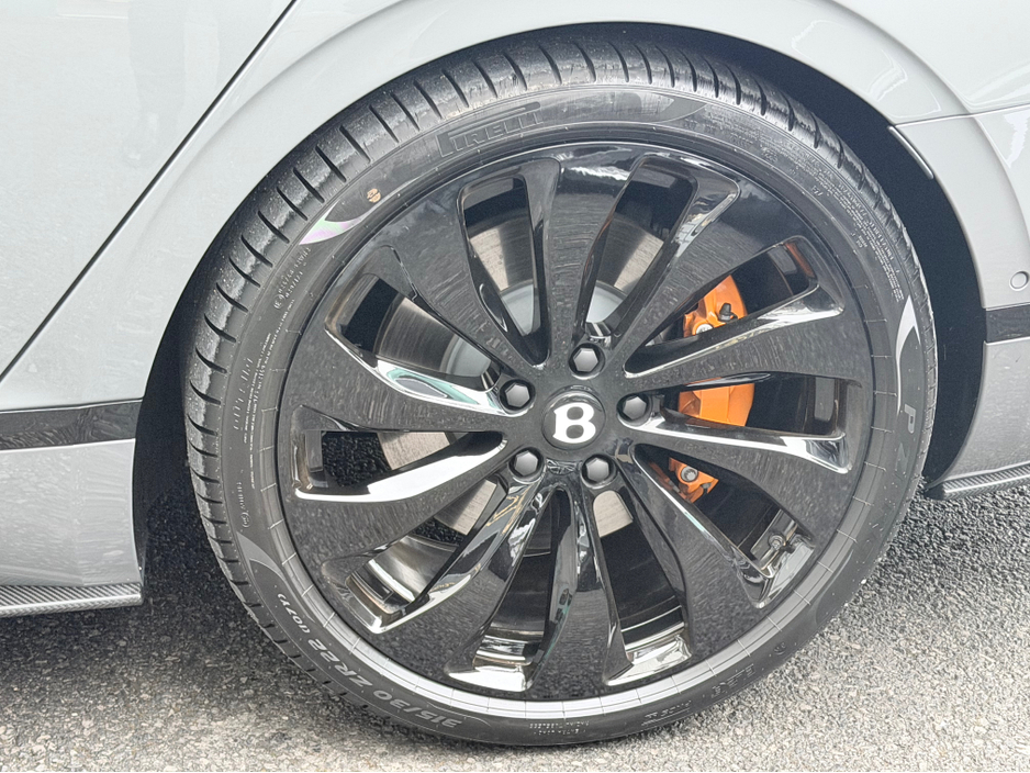 2026 Bentley Flying Spur - image 19