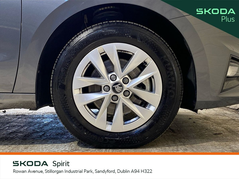 2025 Skoda Fabia - image 8