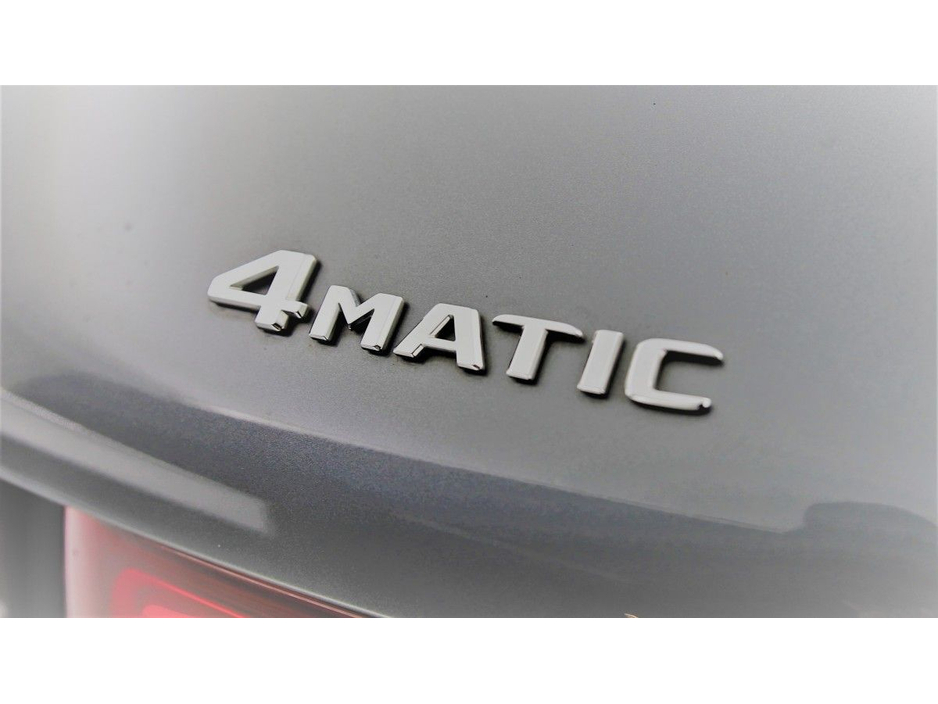 2017 Mercedes-Benz GLC Class 220 D 4MATIC *FULL BEIGE LEATHER* €29,890