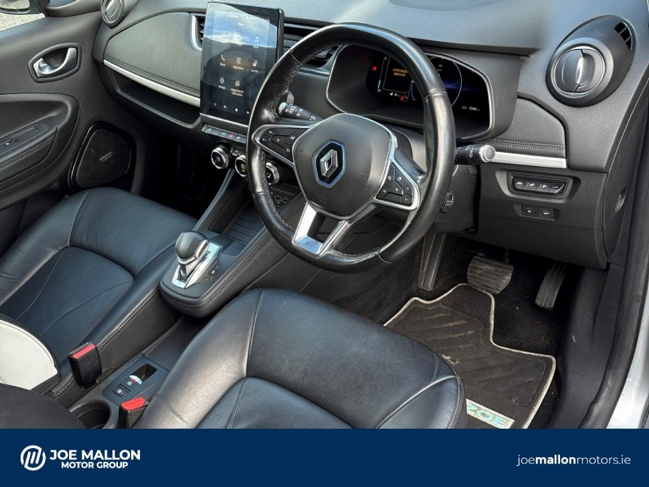 2020 Renault Zoe - image 9