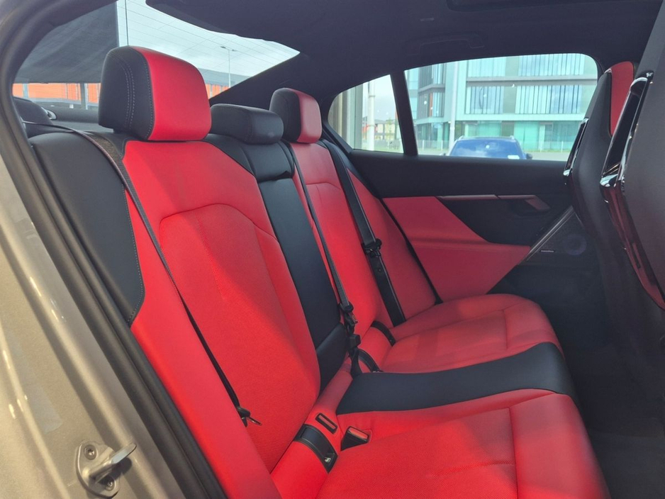 2026 BMW M5 - image 8