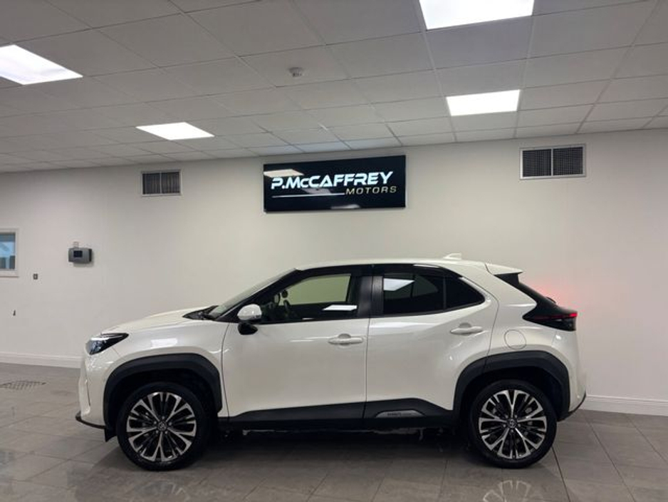 2021 Toyota Yaris Cross 1.5 Hybrid CVT Luna Sport €21,750