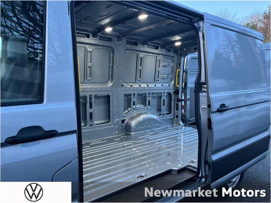 2026 Volkswagen Crafter - image 9