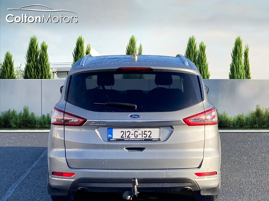 2021 Ford S-Max - image 5