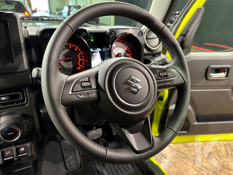 2025 Suzuki Jimny - image 27