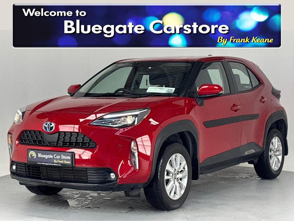 2023 Toyota Yaris CR LUNA**TOUCHSCREEN BLUETOOTH MEDIA**SEMI DIGITAL DASH**REVERSE CAMERA**PARKING SENSORS**MULTIFUNCTIONAL STEERING WHEEL**CRUISE CONTROL**KEYLESS START*8AUTO LIGHTS**AUTO WIPERS**ISOFIX** €26,795