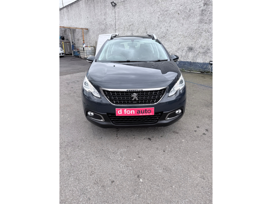 2017 Peugeot 2008 - image 3