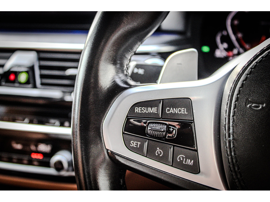 2021 BMW 5 Series 520d M Sport (MHT) €29,995