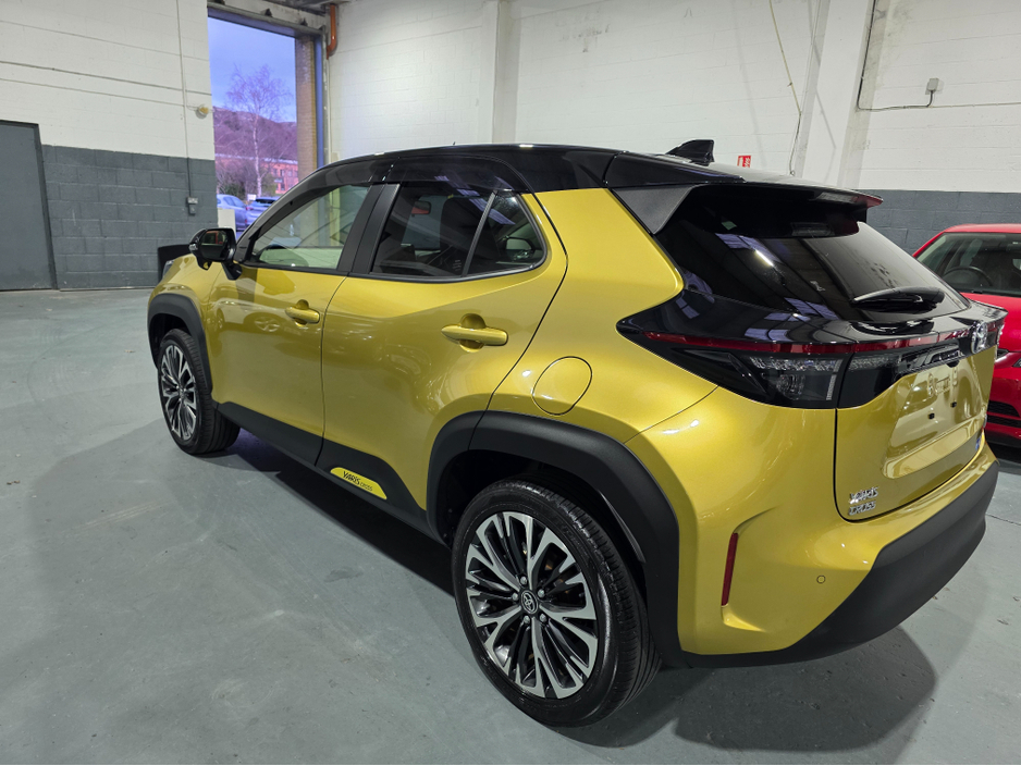 2021 Toyota Yaris Cross - image 4