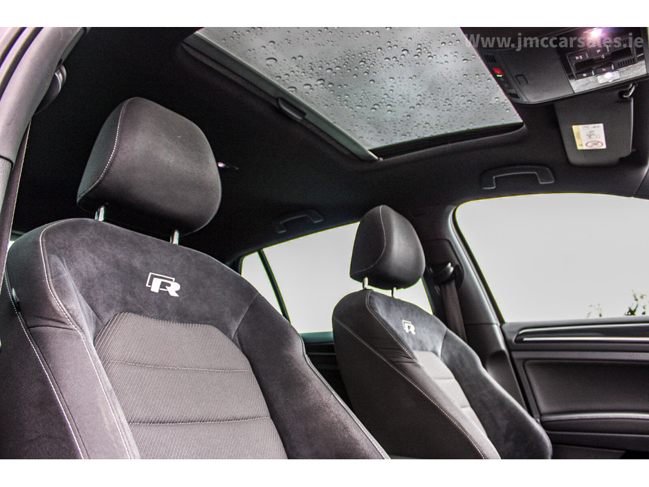 2019 Volkswagen Golf - image 18