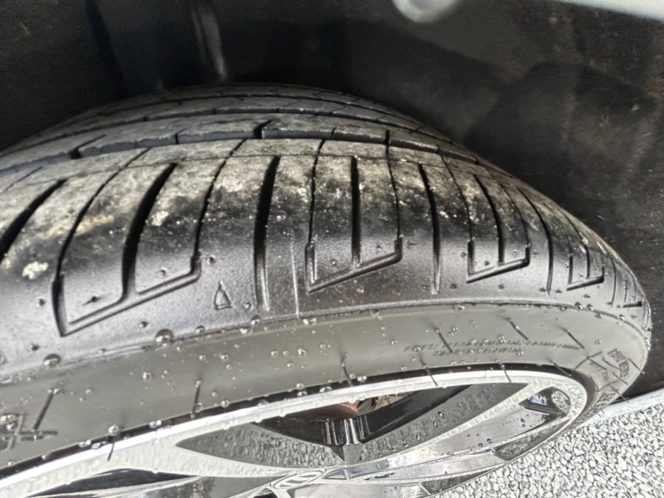 2017 Volkswagen Golf - image 12