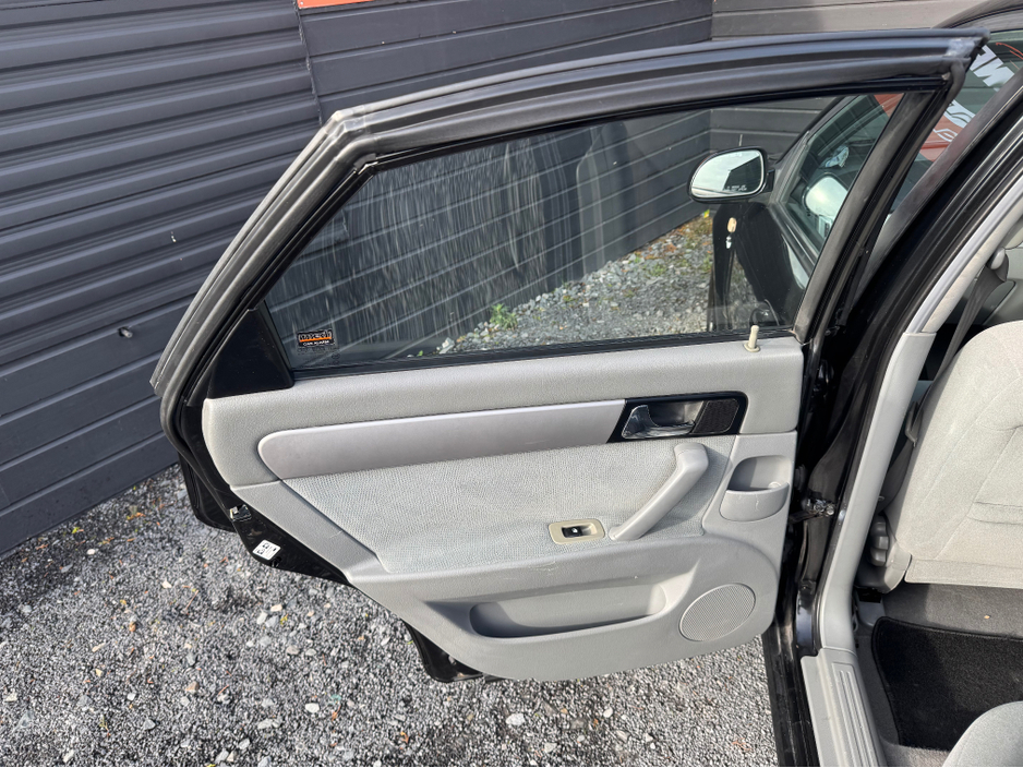 2006 Chevrolet Lacetti - image 18