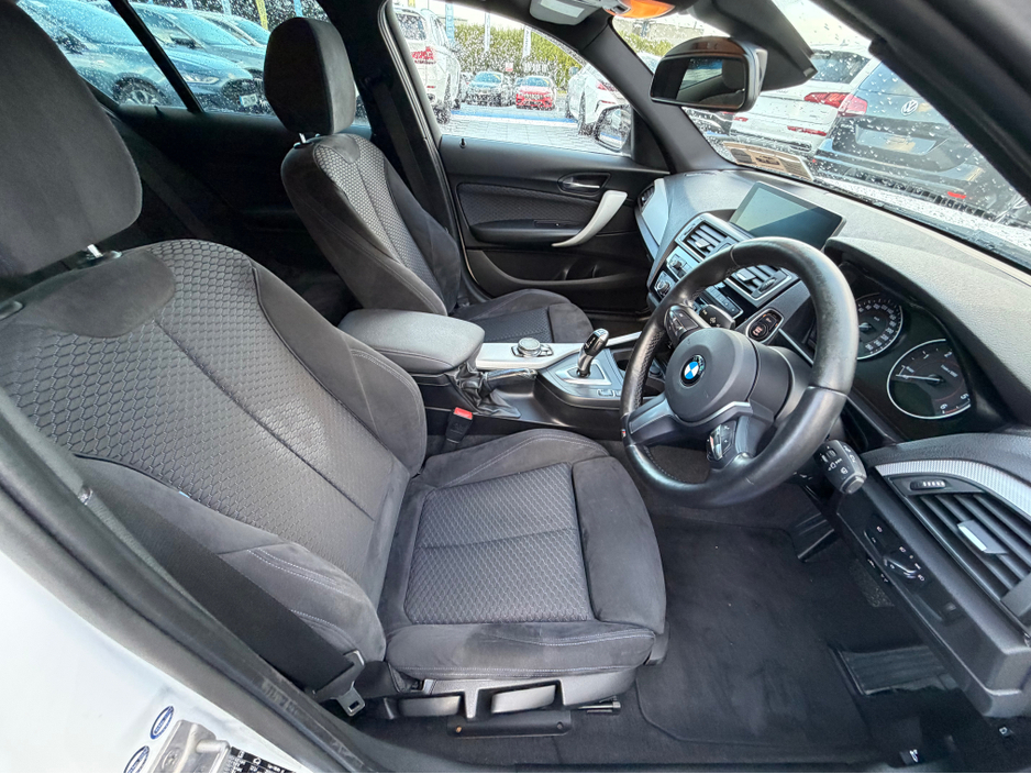 2016 BMW 1 Series - image 15