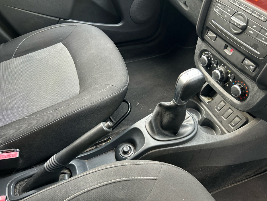 2018 Dacia Duster SIGNATURE 1.5 DCI 110 E 4DR AUTO