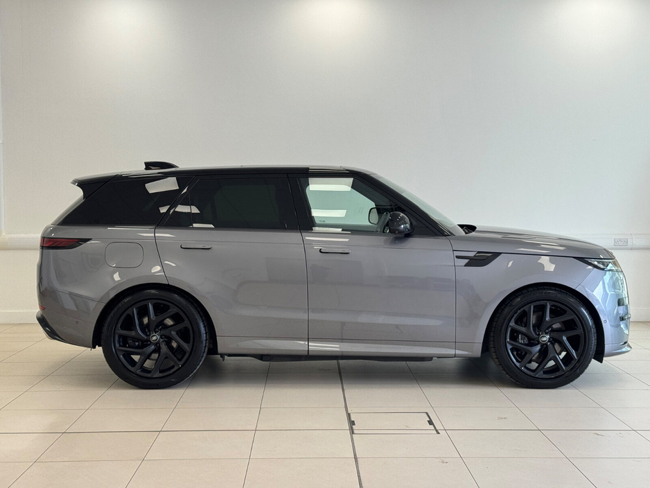 2024 Land Rover Range Rover Sport 3.0 I6 400 PS AWD Auto Dynamic HSE €104,000