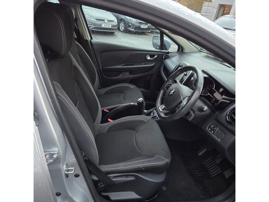 2017 Renault Clio 1.2 16V 75 DYNAMIQUE NAV €10,950
