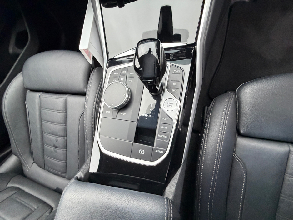 2020 BMW 3 Series 330e XDRIVE SPORT PRO AUTO €24,995