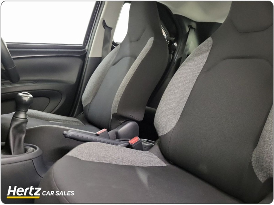 2023 Toyota Aygo X - image 5