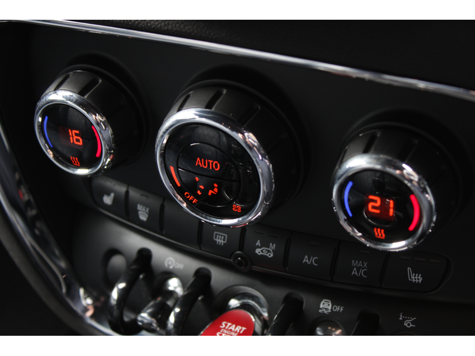 2017 MINI Clubman - image 12