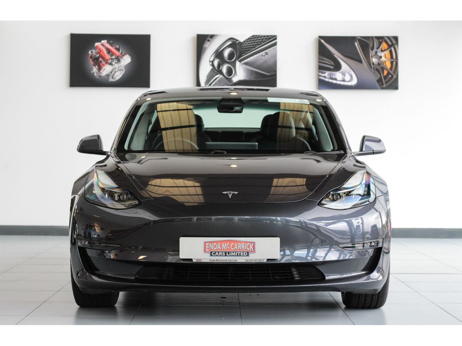 2022 Tesla Model 3 Long Range AWD €28,899