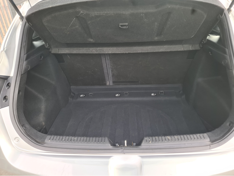 2015 Hyundai i30 - image 12