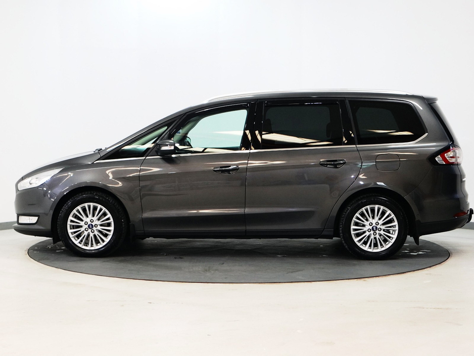 2019 Ford Galaxy - image 7